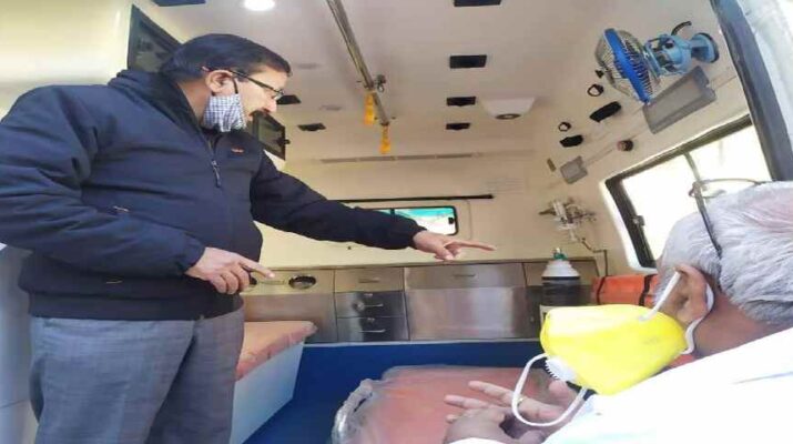 उत्तरकाशी: एनटीपीसी ने मरीजों को आपातकालीन सेवाएं के लिए जिला अस्पताल को दी नई एंबुलेंस 18 Hello Uttarakhand News »