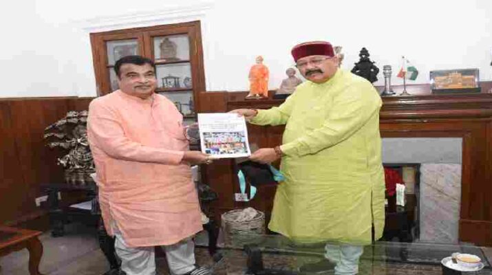 Uttarakhand: केंद्रीय मंत्री गडकरी व शेखावत से मिले महाराज, 6 राज्य मार्गों को भारत माला में शामिल करने पर बनी सहमति 1 Hello Uttarakhand News »