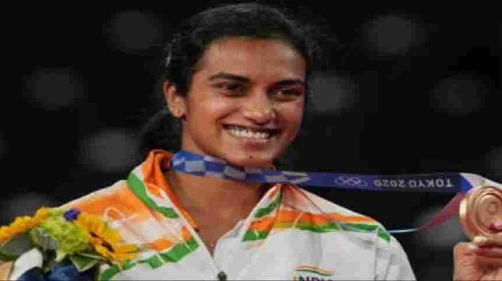 Tokyo Olympics: बैडमिंटन खिलाड़ी पीवी सिंधु ने जीता कांस्य पदक, लगातार दो ओलंपिक में पदक जीतने वाली देश की बनी पहली महिला खिलाड़ी 1 Hello Uttarakhand News »