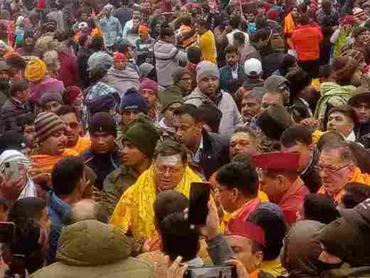 Shri Kedarnath Dham: शुक्रवार प्रात: 6.25 मिनट पर विधि-विधान से खुले श्री केदारनाथ धाम के कपाट, 10 हजार से अधिक श्रद्धालु कपाट खुलने के बने गवाह 4 Hello Uttarakhand News »