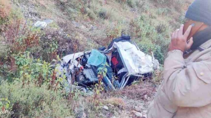 Pithoragarh: अत्यंत दु:खद, पिथौरागढ़ चंडाक सडक पर वाहन दुर्घटनाग्रस्त, जनपद के जाने माने व्यापारी की हुई मौत 10 Hello Uttarakhand News »