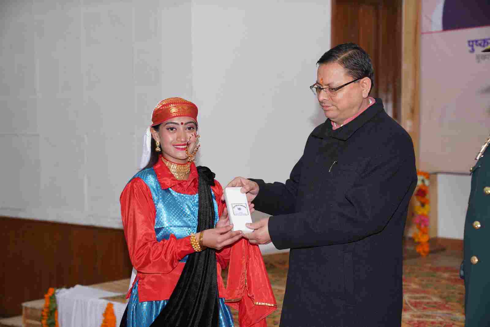 Uttarakhand: मुख्यमंत्री ने किया गणतन्त्र दिवस परेड में उत्कृष्ट प्रदर्शन करने वाले एनसीसी कैडेट्स व आरडीसी दल को सम्मानित 4 Hello Uttarakhand News »